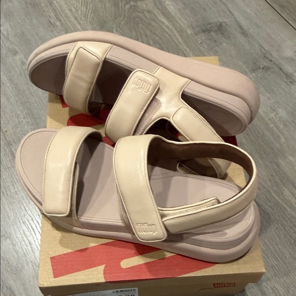 FitFlop, F-Mode Go Adjustable, Beige - Picture 8 of 11